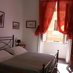 Stella\'S House