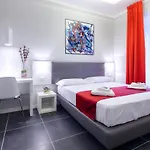 Nearhome Smart Suites Guest House