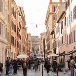 Sonder at Castel Sant\'angelo