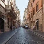 Fontanella Borghese Apartment - Fromhometorome