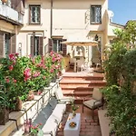 Navona Luxury And Historical Apartment