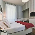 Star Vatican Rooms