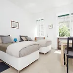 Janus Bed And Breakfast