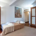 Irex Popolo Square Private Apartment