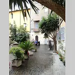 Trastevere House