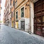 Italy Charming Stay- Campo De Fiori 3