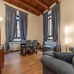 Piazza Di Spagna Elegant Apartment