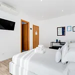 Ripetta Central Suites
