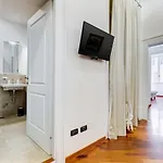 Bdc - Spanish Steps Gold 2Bdr Suite