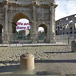 Colosseum Street