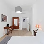 Large&bright 3 bed flat near Piazza del Popolo