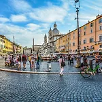 Flavel Navona
