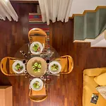 Navona White Apartment