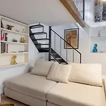 Musician Apartment Colosseo With Piano