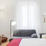 Large&bright 3 bed flat near Piazza del Popolo