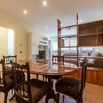 Termini Station Elegant And Roomy Apartment