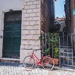 La Vetrina, The Renaissance Charme Of Piazza Navona
