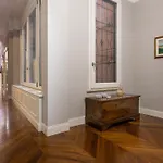 Gregoriana Luxury Rental In Rome
