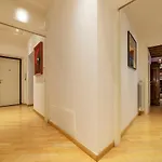 Pantheon View Apartment