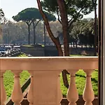 We Love Roma Guest House