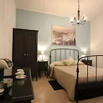 B&B Jolie