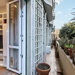 Rome As You Feel - Bazzoni Vatican Apartment