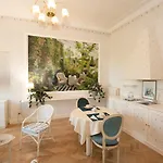 Giardino Del Lago