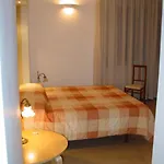 A Via Alessandro Torlonia