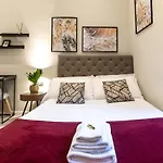 Suites 44 - Guesthouse