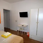 Roma Sister