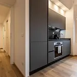 Matilde Modern Apartment-Rental In Rome