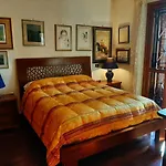 Villa Zamunda