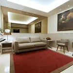 Harry\'S Bar Trevi Luxury Apartments - Mignanelli