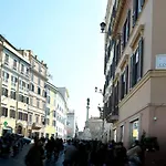 Harry\'S Bar Trevi Luxury Apartments - Mignanelli