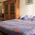 Una Casa A Roma