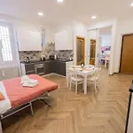 Merulana 209 Apartment - Colle Oppio
