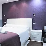 Luxury Vatican Rooms