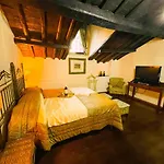 Piazza Venezia Lulus Home