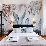 Bbl - Trevi 2Bdr Apartment