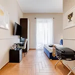 Muzio 48 Private Suites By Premium Suites Collection