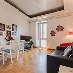Lulu House
