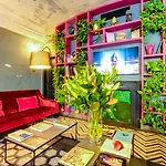 Roma Luxus Hotel