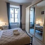 City Center Two-Roomed Flat - Termini/Aquarium