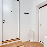 Lovely And Modern Flat Near The Colosseum