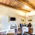 Spanish Steps - Boutique Apartment