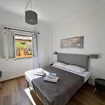 New Opening! Marvelous Apt With Pantheon View