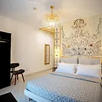 Ludus Rooms