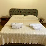 Lovely Apartment In Via Della Scala, Trastevere