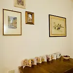 Rome Downtown Apartment_Sistina