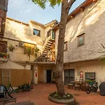 Bright And Comfy Terraced Apartment In Trastevere